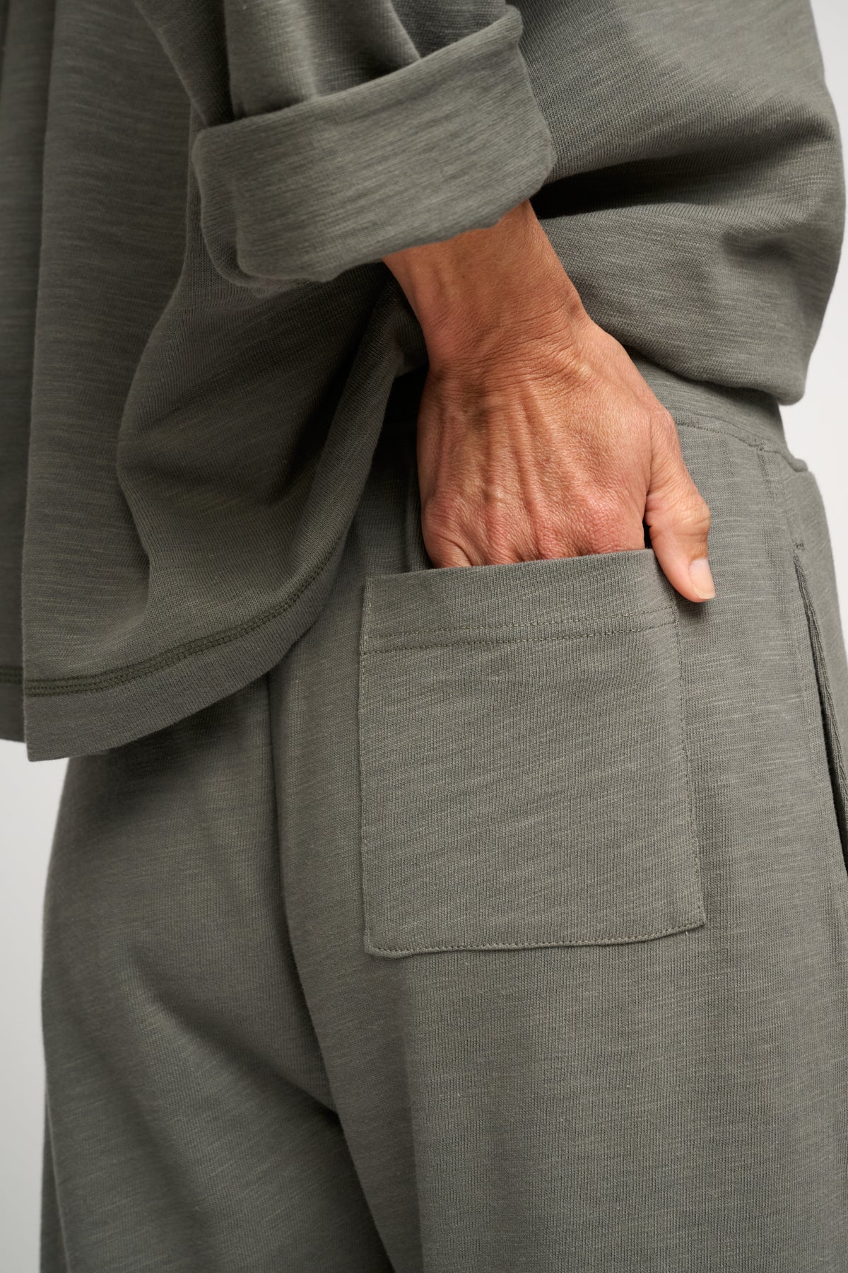 Buddha sweatpants - Khaki Gray